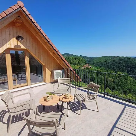 In - Kranjska Vakantiehuis