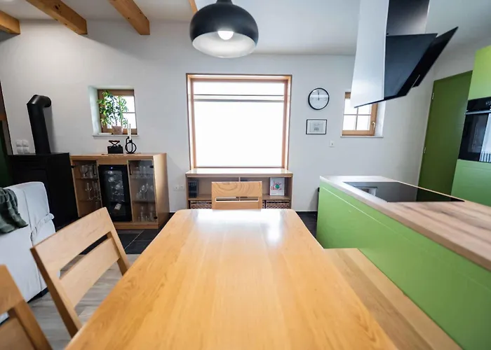 In - Kranjska Trebnje